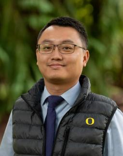 Le Yang | UO Libraries