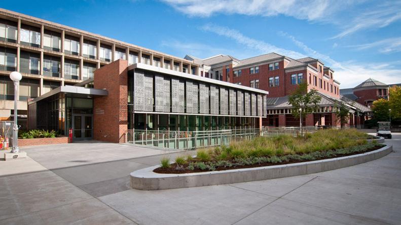 Exterior Photo of Allan Price Science Commons & Research Library